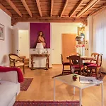 Icon Centro By Icon7 Luxury * Como
