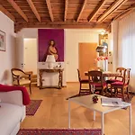Icon Centro By Icon7 Luxury Daire Como
