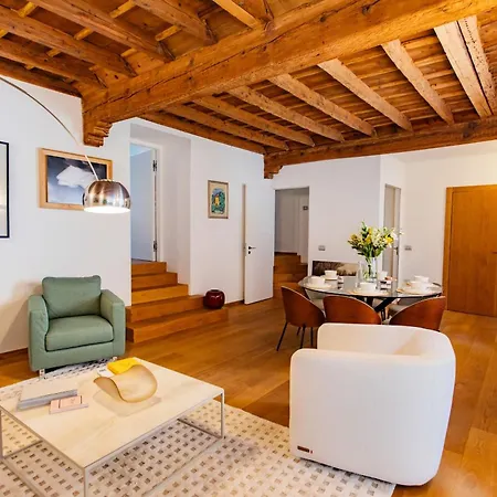 Apartamento Icon Centro By Icon7 Luxury Como