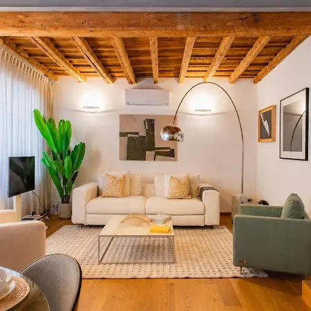 Daire Icon Centro By Icon7 Luxury
